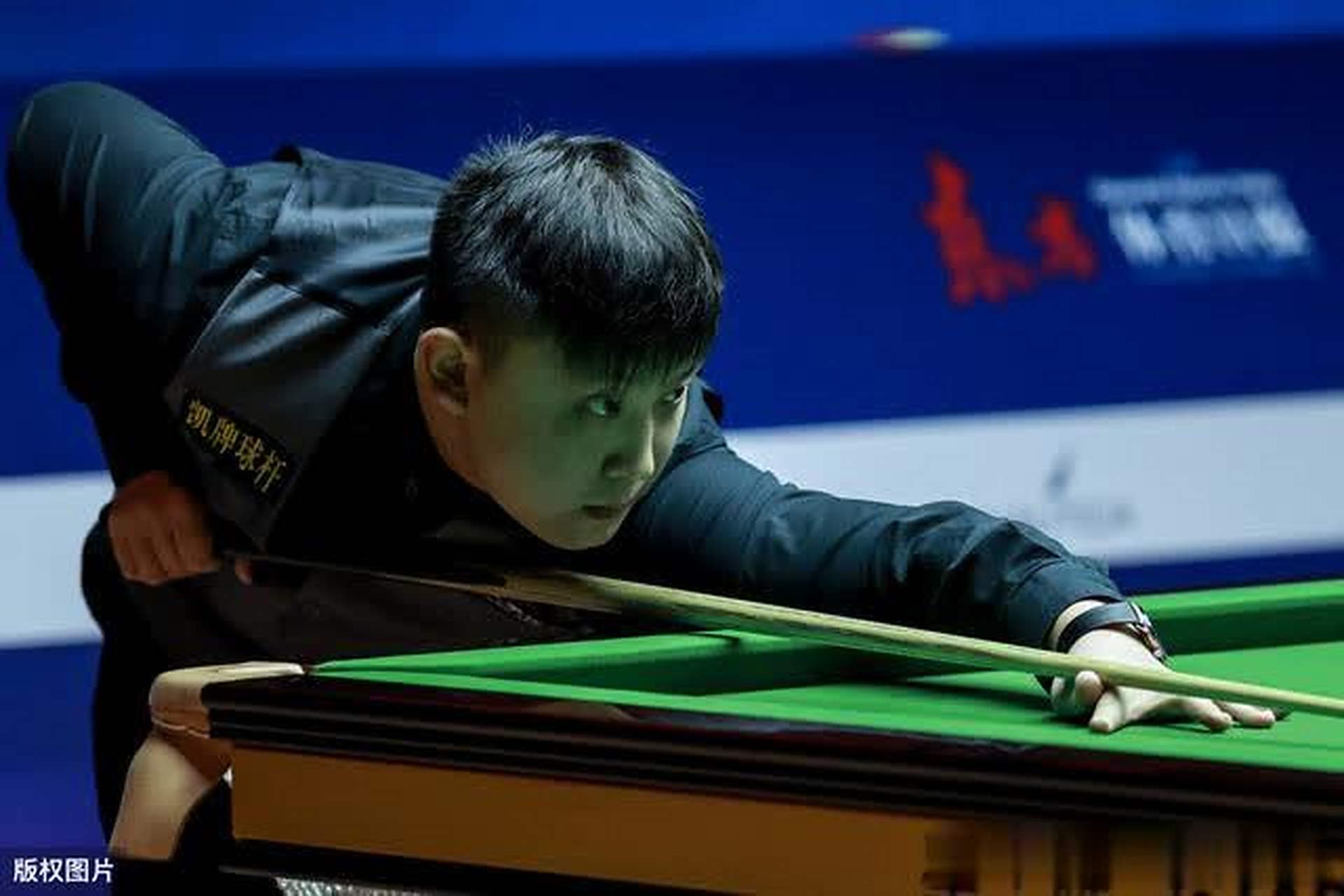 一直扮演着 一直扮演着