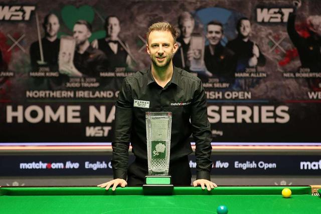 在场上场下 在场上场下