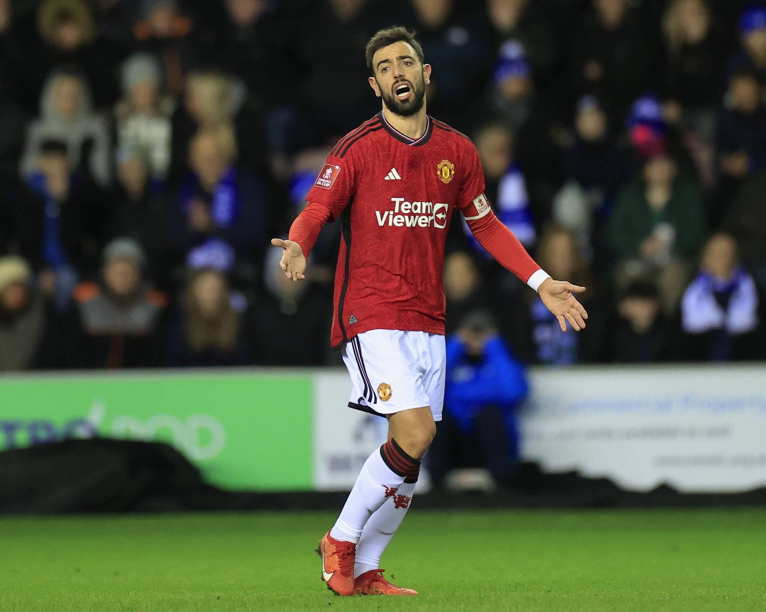 续的竞争壁 续的竞争壁